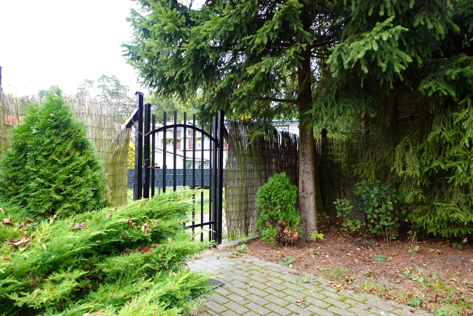 Apartament z Prywatnym Ogrodem - Image 8