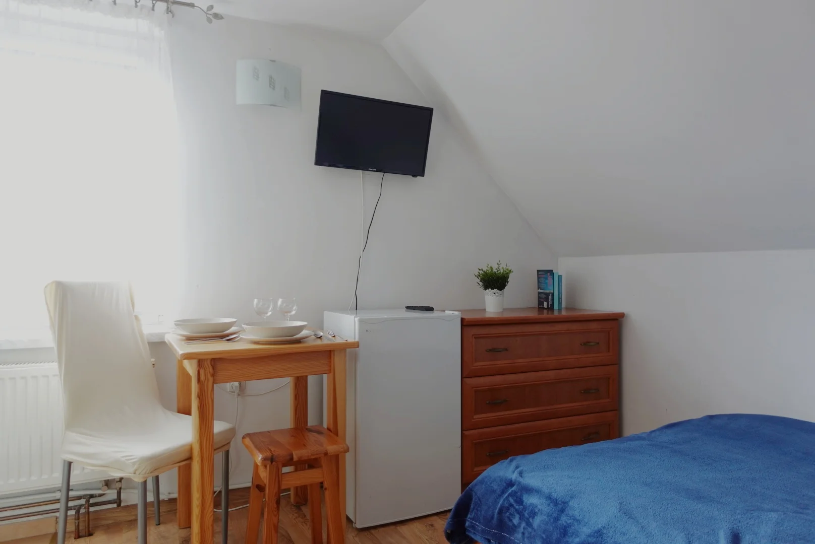 Przytulny Pokój w Domu Gościnnym - Image 1